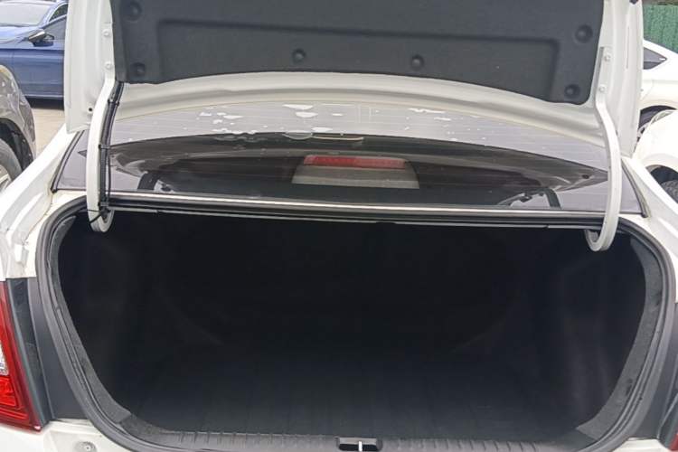 Used Geely Auto Vision 2017 1.5L Manual Happiness Edition Trunk