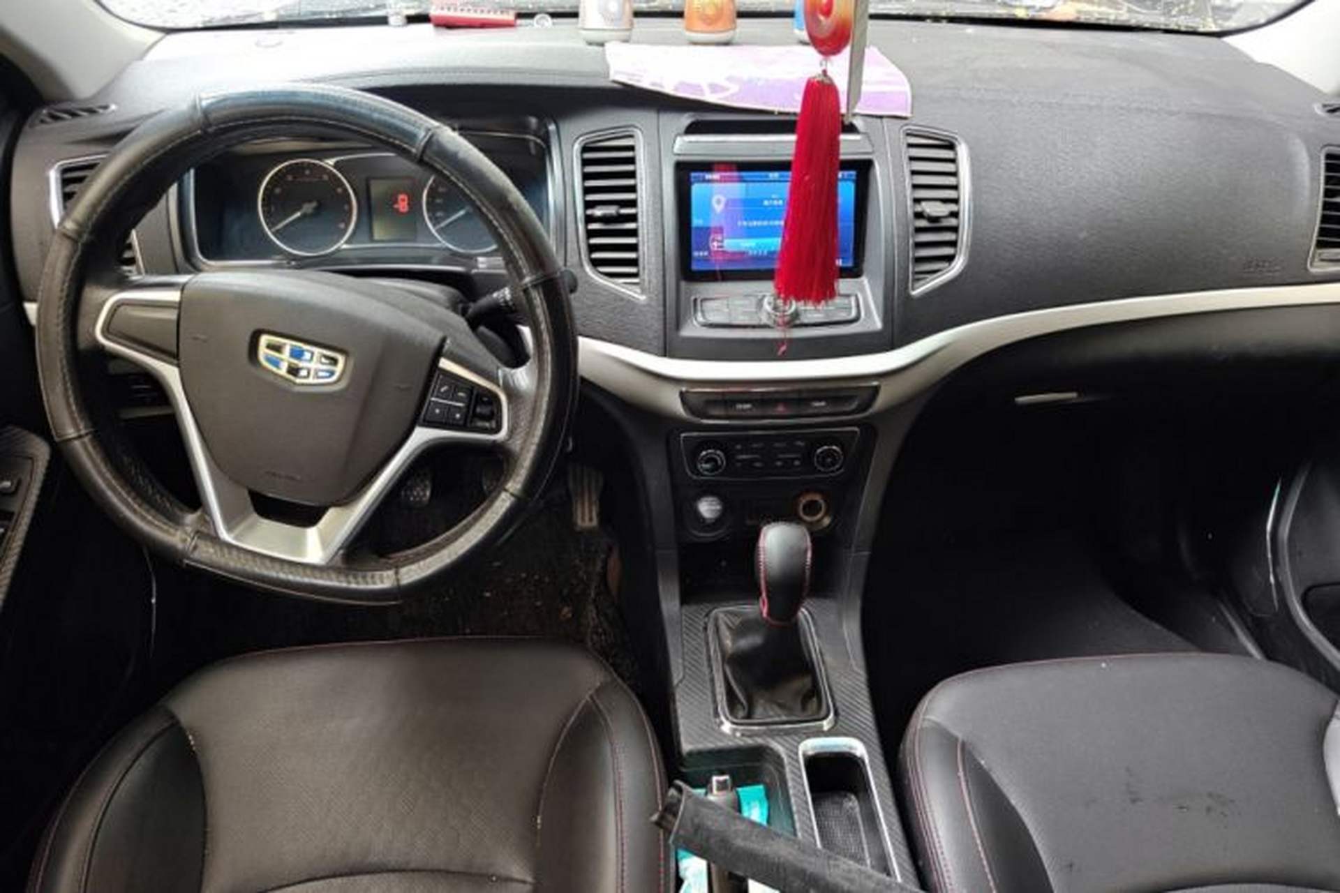 Used Geely Auto Vision 2017 1.5L Manual Happiness Edition Center Console