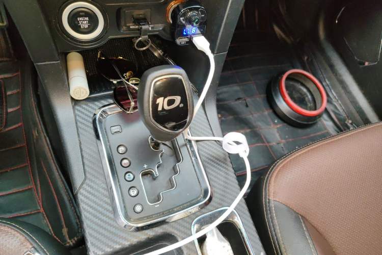 Used Geely Auto Vision 2017 1.5L Automatic Happiness Edition Gear Lever