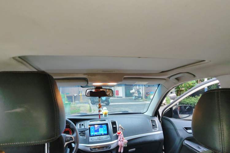 Used Geely Auto Vision 2017 1.5L Automatic Happiness Edition Headliner