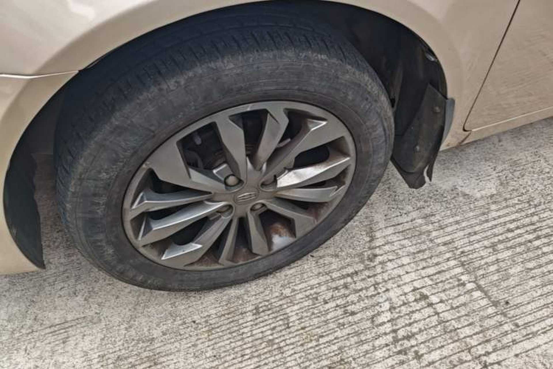 Used Geely Auto Vision 2017 1.5L Automatic Happiness Edition Left Front Wheel Hub