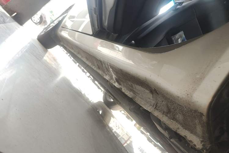 Used Geely Auto Vision 2017 1.5L Manual Happiness Edition Left Side Sill
