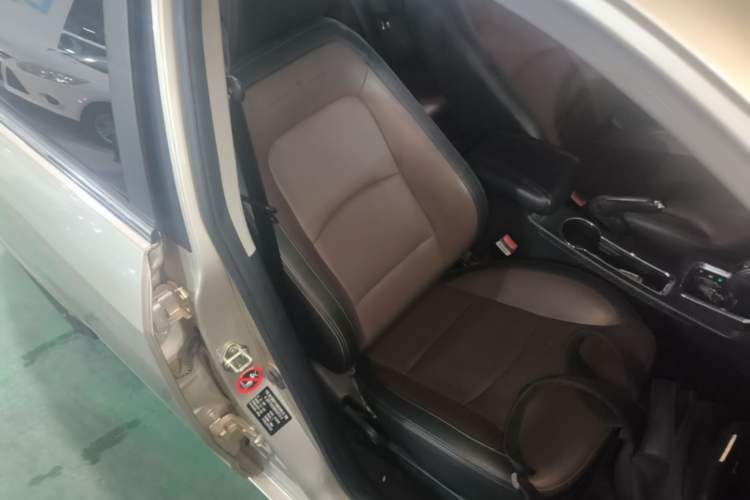 Used Geely Auto Vision 2017 1.5L Automatic Happiness Edition Right Front Seat
