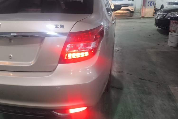 Used Geely Auto Vision 2017 1.5L Automatic Happiness Edition Right Rear Taillight