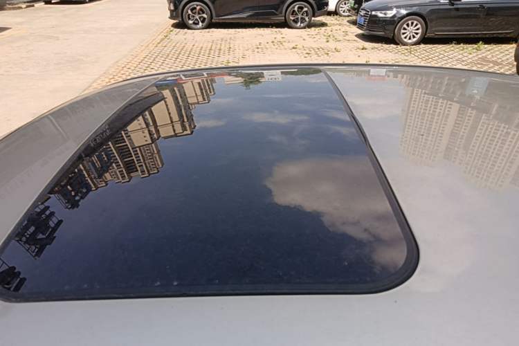 Used Geely Auto Vision 2017 1.5L Manual Happiness Edition Roof