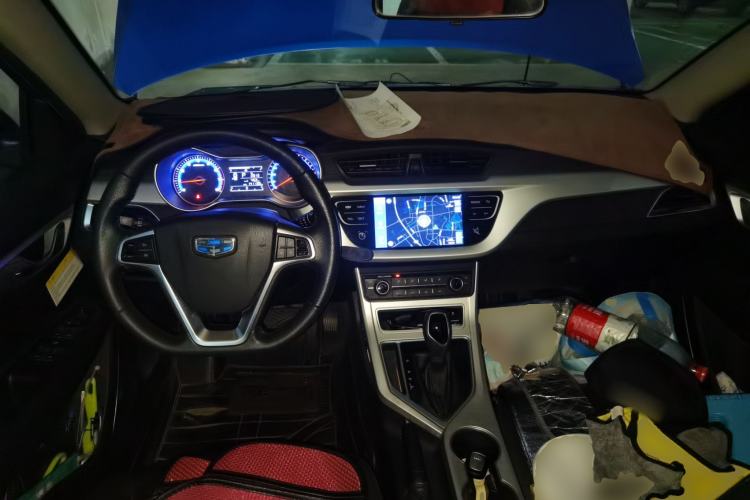 Used Geely Auto Vision 2018 1.5L Automatic Prestige Model Center Console