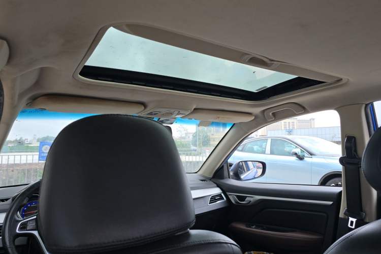 Used Geely Auto Vision 2018 1.5L Automatic Prestige Model Headliner