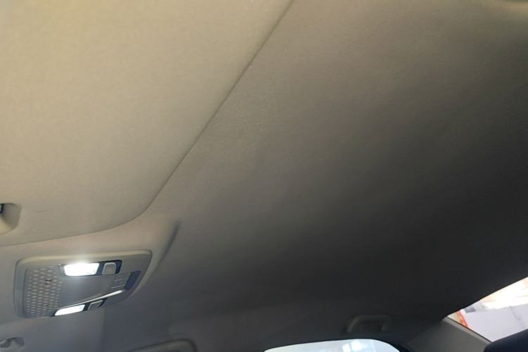 Used Geely Auto Vision 2018 1.5L Automatic Happiness Edition Headliner