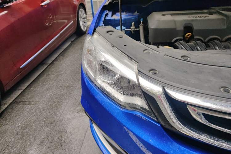 Used Geely Auto Vision 2018 1.5L Automatic Prestige Model Right Front Headlight