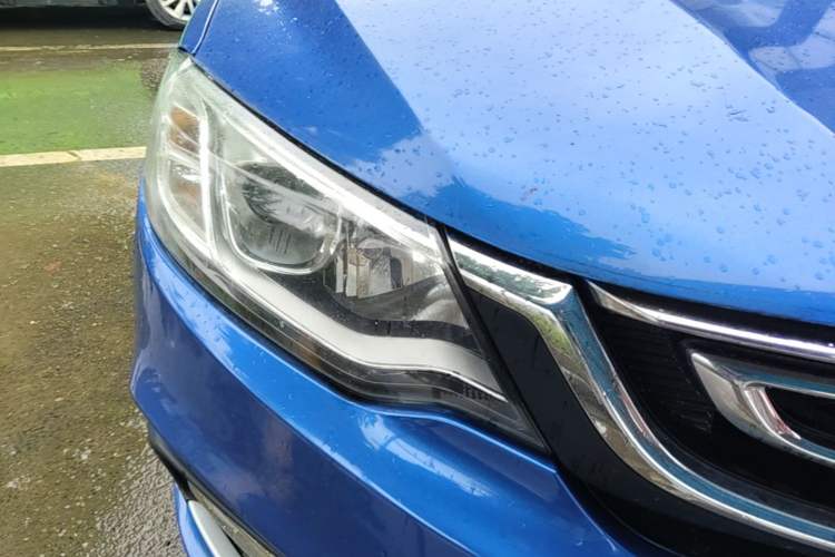 Used Geely Auto Vision 2018 1.5L Manual Happiness Edition Right Front Headlight