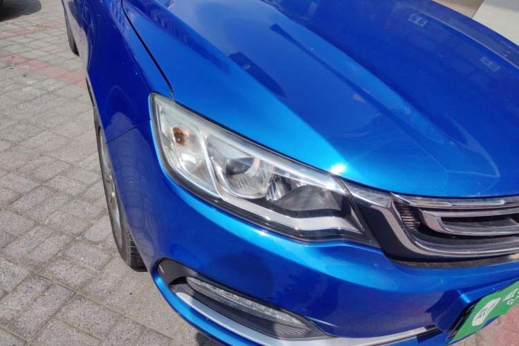 Used Geely Auto Vision 2018 1.5L Automatic Prestige Model Right Front Headlight