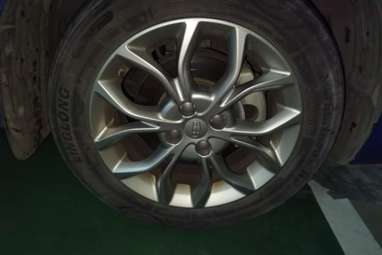 Used Geely Auto Vision 2018 1.5L Automatic Prestige Model Right Front Wheel Hub