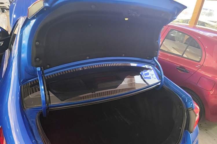 Used Geely Auto Vision 2018 1.5L Automatic Happiness Edition Trunk