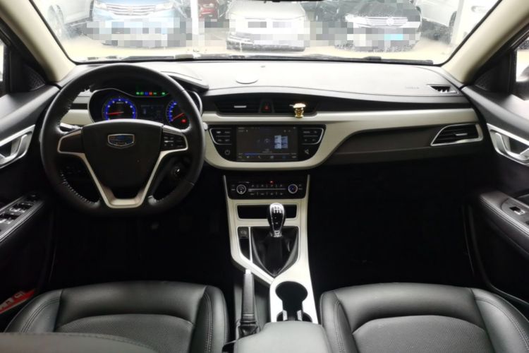 Used Geely Auto Vision 2018 1.5L Manual Happiness Edition Center Console