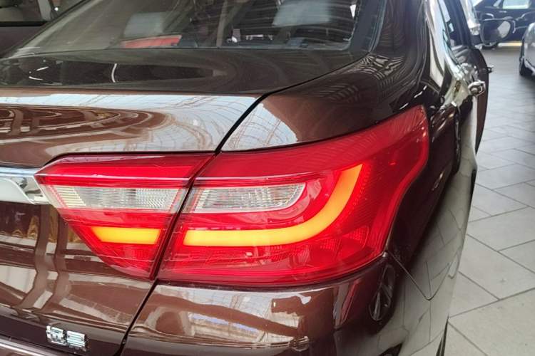 Used Geely Auto Vision 2018 1.5L Manual Happiness Edition Exterior 3