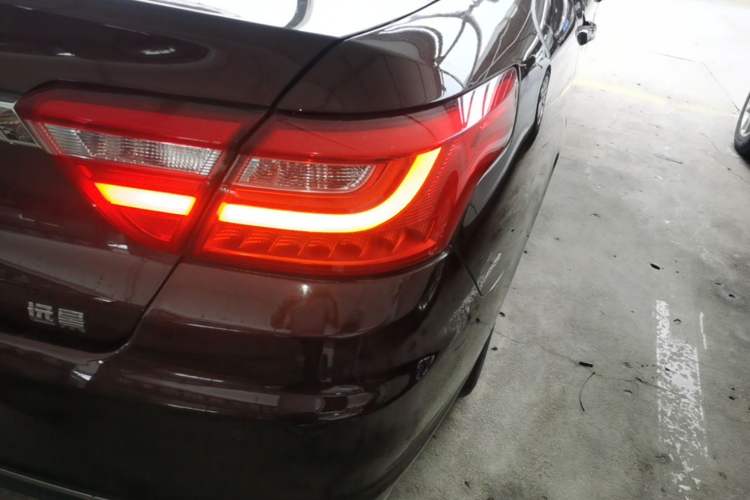 Used Geely Auto Vision 2018 1.5L Manual Happiness Edition Exterior 3