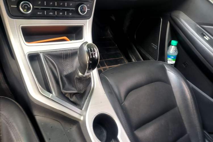 Used Geely Auto Vision 2018 1.5L Manual Happiness Edition Gear Lever