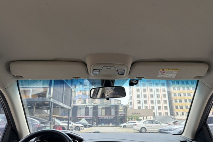 Used Geely Auto Vision 2018 1.5L Automatic Happiness Edition Headliner