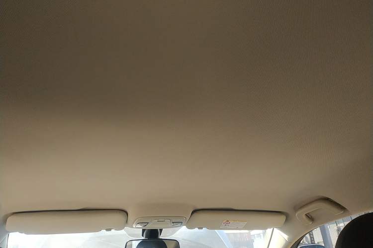 Used Geely Auto Vision 2018 1.5L Manual Happiness Edition Headliner