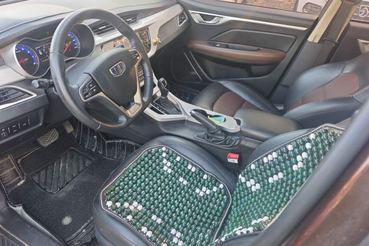 Used Geely Auto Vision 2018 1.5L Automatic Happiness Edition Interior 1