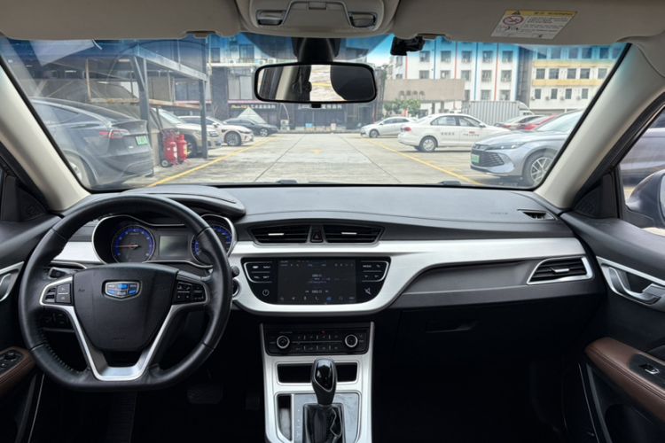 Used Geely Auto Vision 2018 1.5L Automatic Happiness Edition Interior 1