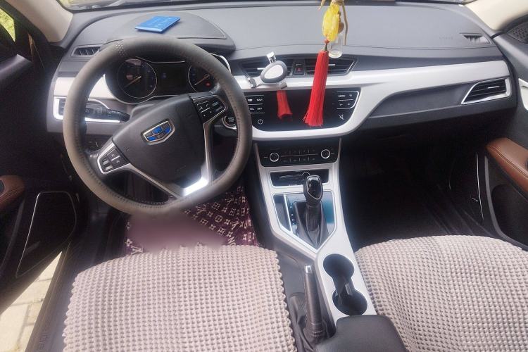 Used Geely Auto Vision 2018 1.5L Automatic Happiness Edition Interior 2