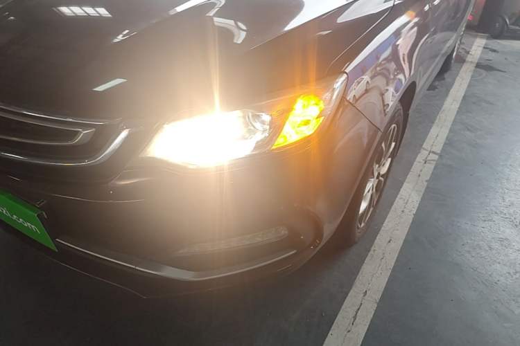 Used Geely Auto Vision 2018 1.5L Automatic Prestige Model Left Front Headlight