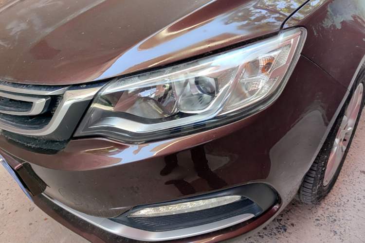 Used Geely Auto Vision 2018 1.5L Automatic Happiness Edition Left Front Headlight