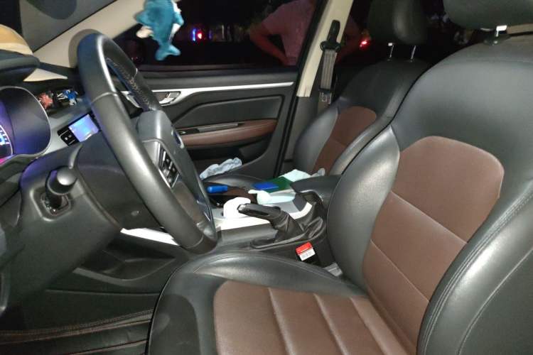 Used Geely Auto Vision 2018 1.5L Automatic Happiness Edition Left Front Seat