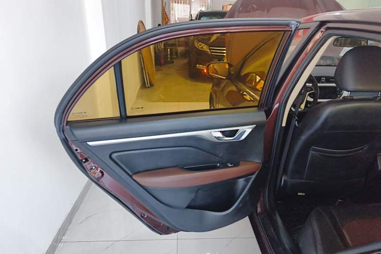 Used Geely Auto Vision 2018 1.5L Automatic Prestige Model Left Rear Door Interior