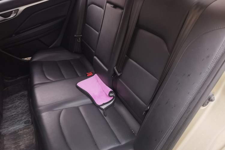 Used Geely Auto Vision 2018 1.5L Manual Happiness Edition Left Rear Seat
