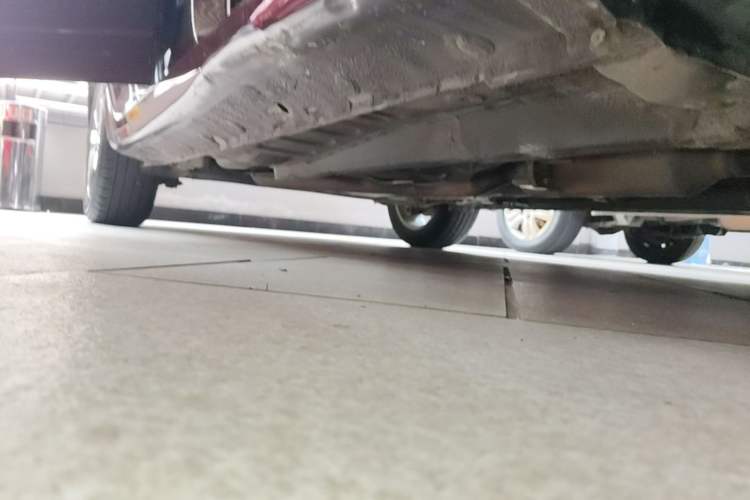 Used Geely Auto Vision 2018 1.5L Manual Happiness Edition Right Side Sill