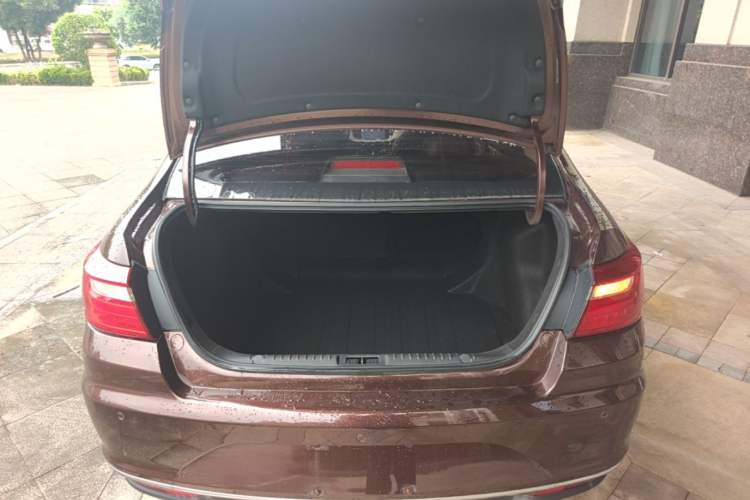 Used Geely Auto Vision 2018 1.5L Automatic Prestige Model Trunk