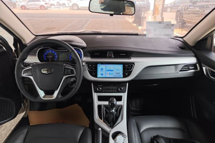Used Geely Auto Vision 2018 1.5L Manual Happiness Edition Center Console