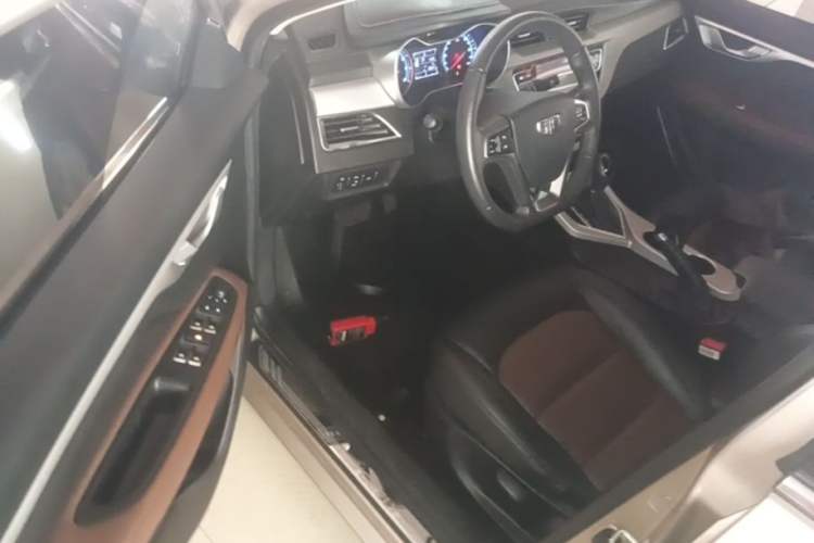 Used Geely Auto Vision 2018 1.5L Automatic Prestige Model Driver Seat