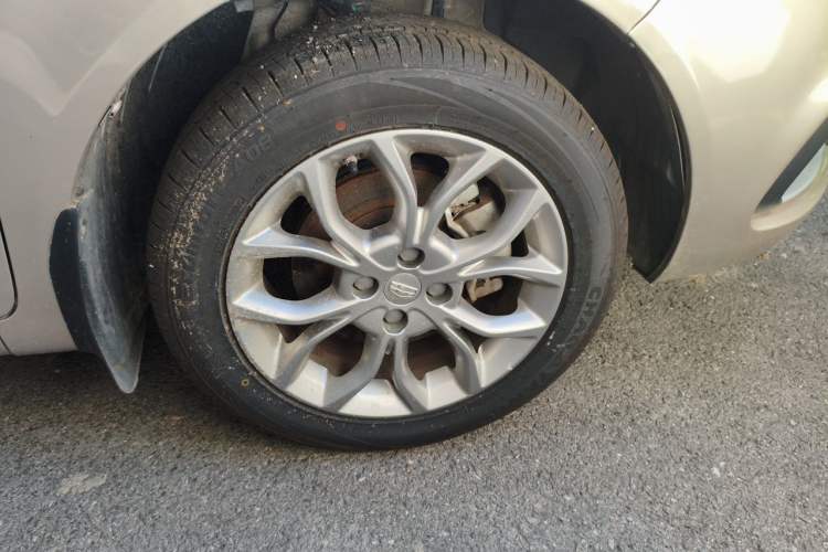 Used Geely Auto Vision 2018 1.5L Automatic Prestige Model Exterior 4
