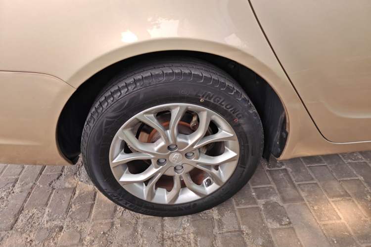 Used Geely Auto Vision 2018 1.5L Automatic Happiness Edition Exterior 5
