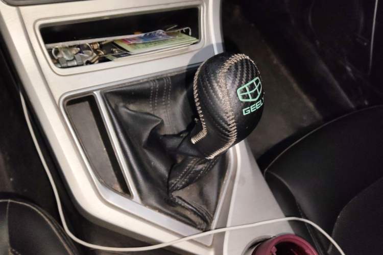 Used Geely Auto Vision 2018 1.5L Manual Happiness Edition Gear Lever