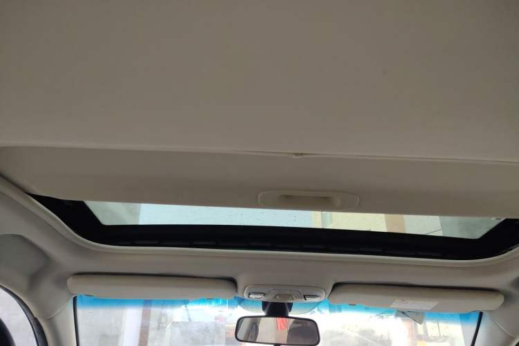 Used Geely Auto Vision 2018 1.5L Automatic Happiness Edition Headliner