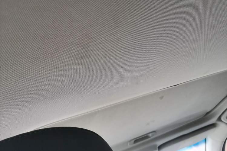 Used Geely Auto Vision 2018 1.5L Automatic Happiness Edition Headliner