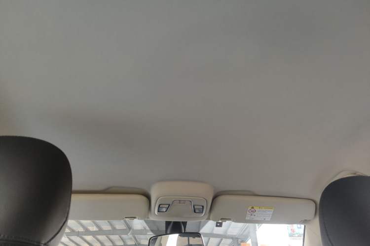 Used Geely Auto Vision 2018 1.5L Manual Happiness Edition Headliner
