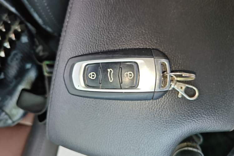 Used Geely Auto Vision 2018 1.5L Automatic Happiness Edition Interior 1