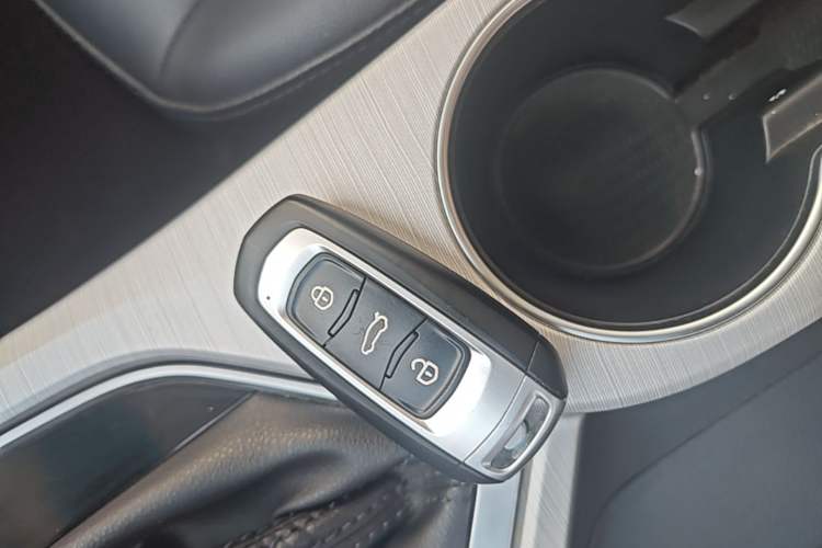 Used Geely Auto Vision 2018 1.5L Automatic Happiness Edition Interior 1