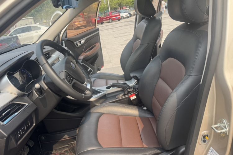 Used Geely Auto Vision 2018 1.5L Automatic Happiness Edition Interior 2