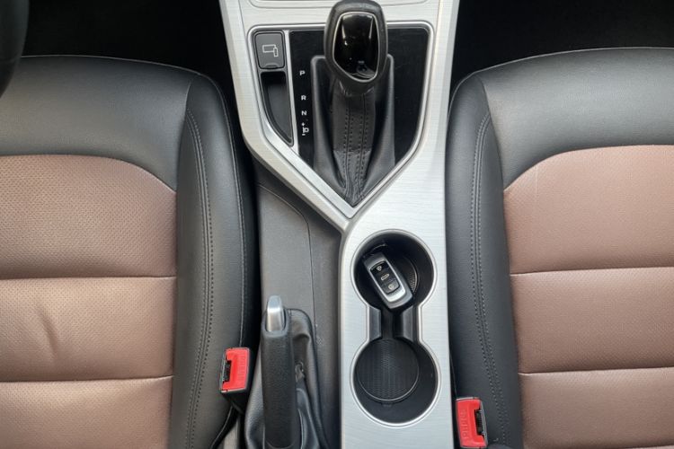 Used Geely Auto Vision 2018 1.5L Automatic Happiness Edition Interior 3