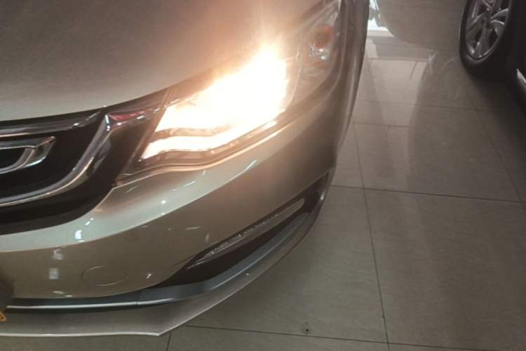 Used Geely Auto Vision 2018 1.5L Automatic Prestige Model Left Front Headlight