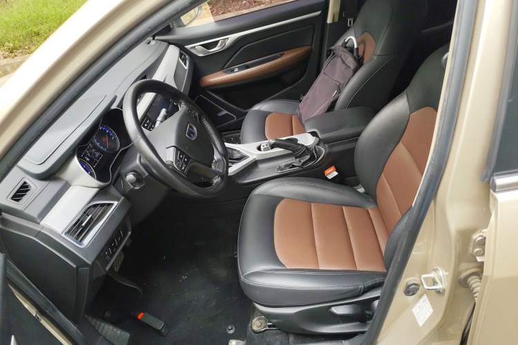 Used Geely Auto Vision 2018 1.5L Automatic Happiness Edition Left Front Seat