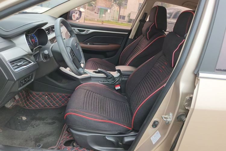 Used Geely Auto Vision 2018 1.5L Automatic Happiness Edition Left Front Seat