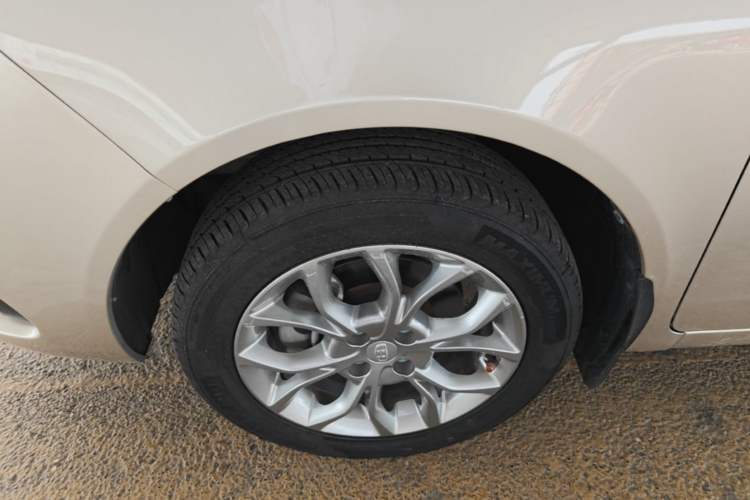 Used Geely Auto Vision 2018 1.5L Manual Happiness Edition Left Front Wheel Hub