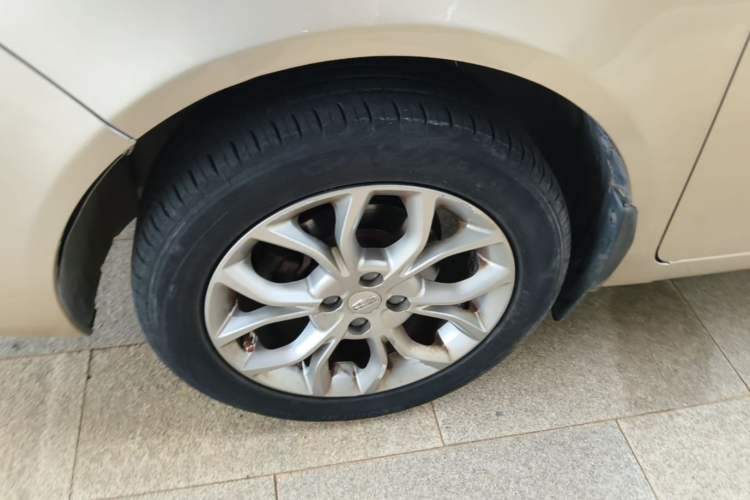 Used Geely Auto Vision 2018 1.5L Manual Happiness Edition Left Front Wheel Hub